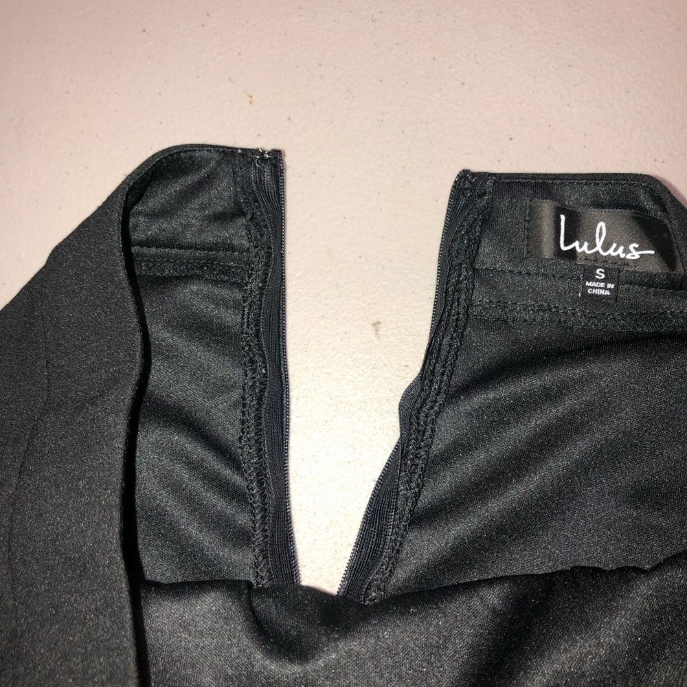 Sexy Black Lulus pencil skirt with slit side - Picture 3 of 4